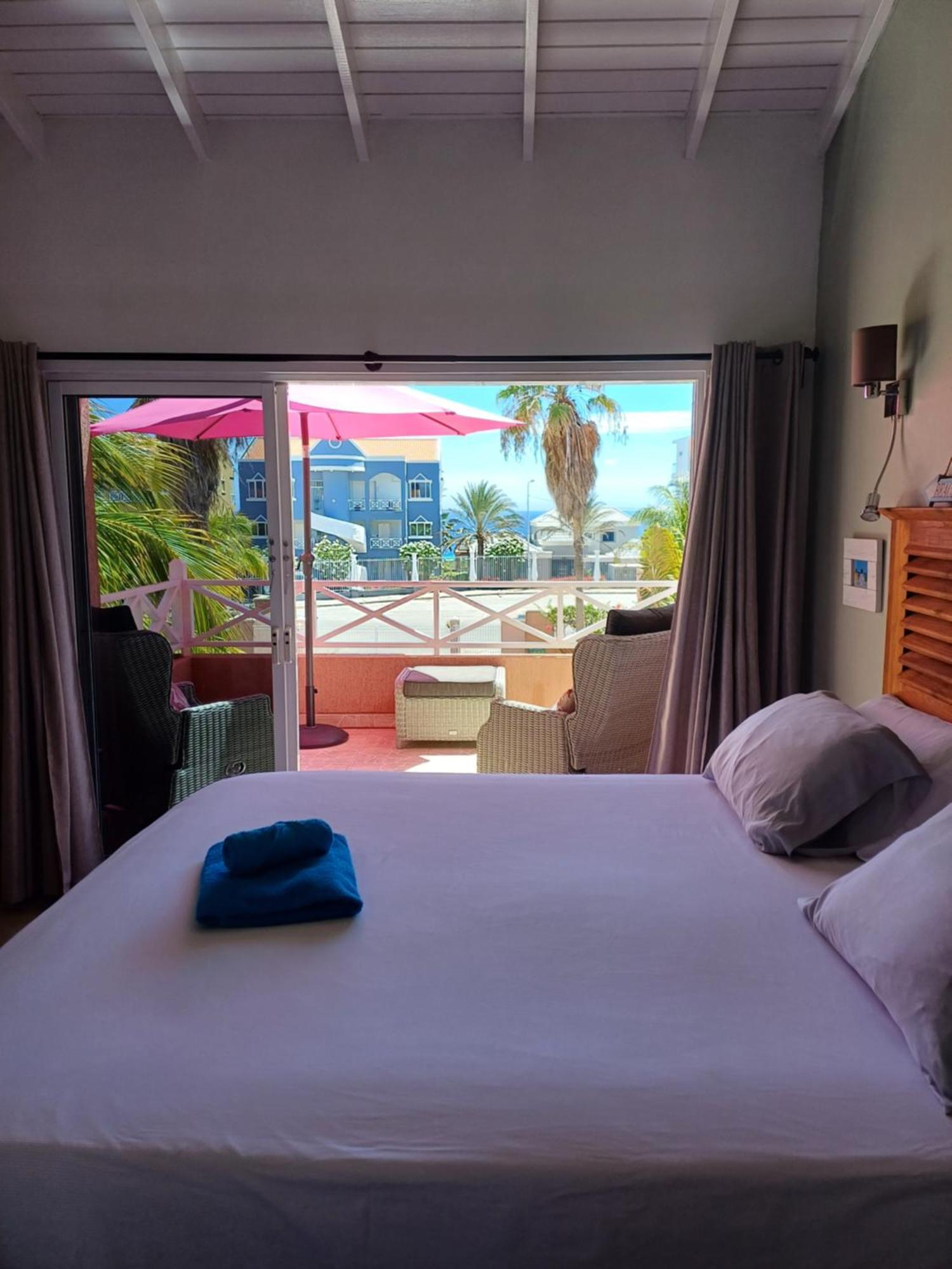 Caribbean Beach Resort Blenchi Curacao Willemstad Ngoại thất bức ảnh